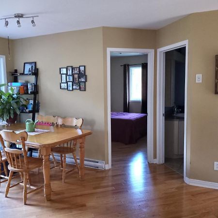 Guests Room For Rent / Chambre Prive Dans Maison Partager Maria 외부 사진