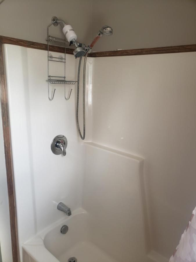 Guests Room For Rent / Chambre Prive Dans Maison Partager Maria 외부 사진